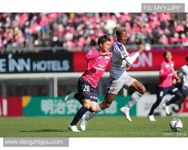 磐田山叶与鸟栖的激烈对决展现足球魅力与团队精神